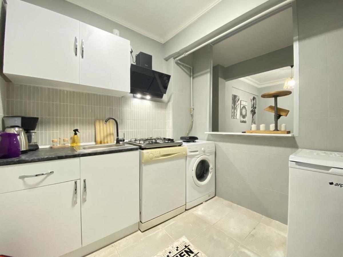 Апартаменти Charming Flat With Balcony In Sinanpasa Besiktas Стамбул Екстер'єр фото