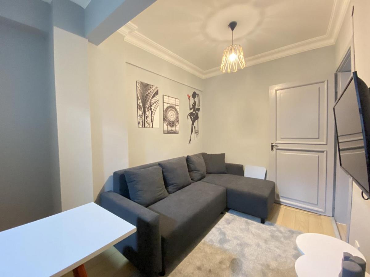 Апартаменти Charming Flat With Balcony In Sinanpasa Besiktas Стамбул Екстер'єр фото