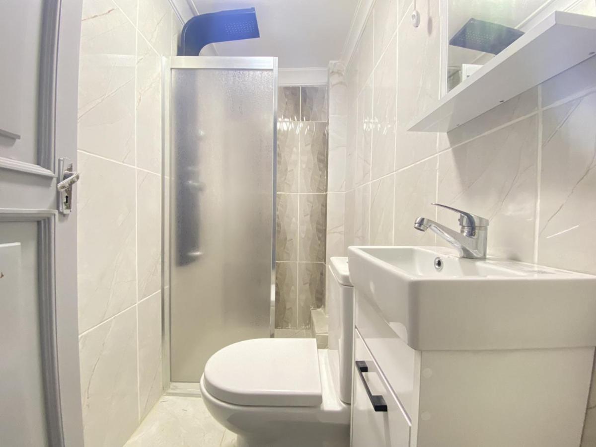 Апартаменти Charming Flat With Balcony In Sinanpasa Besiktas Стамбул Екстер'єр фото